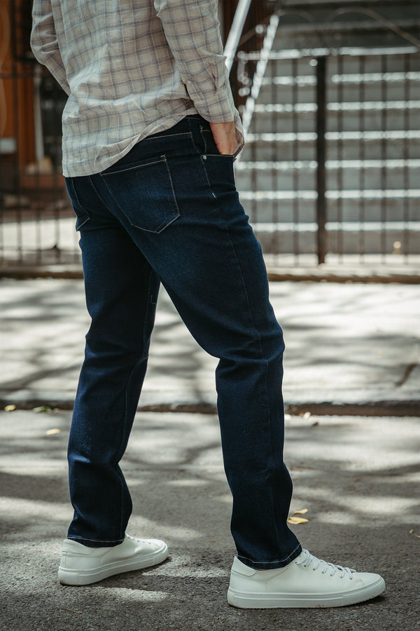 Straight Fit Stretch Jeans Dark Wash