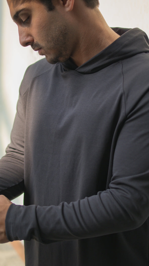 Aero Knit Hooded T Charcoal