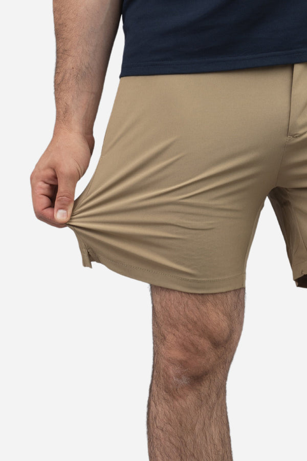 Performance Shorts Khaki
